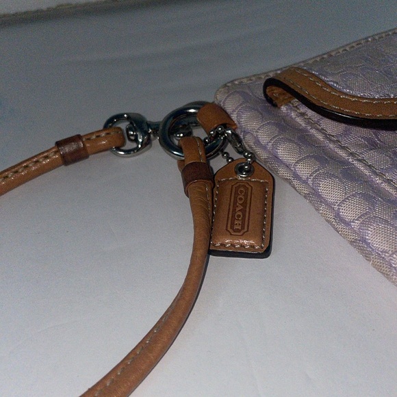 Coach Signature jacquard wristlet in pick canvas with tan leather trim - Picture 6 of 6